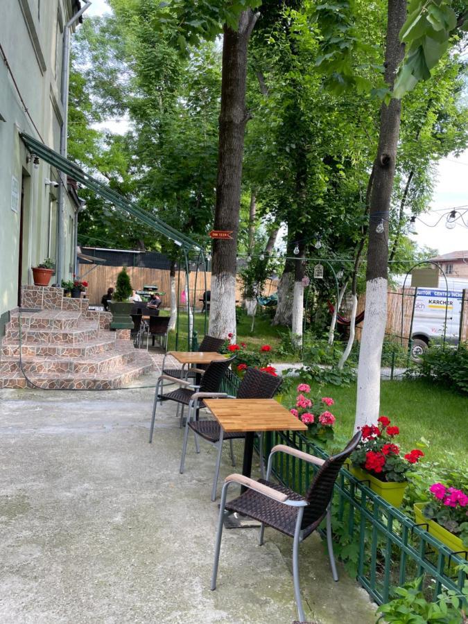 Green House Bucharest Luaran gambar