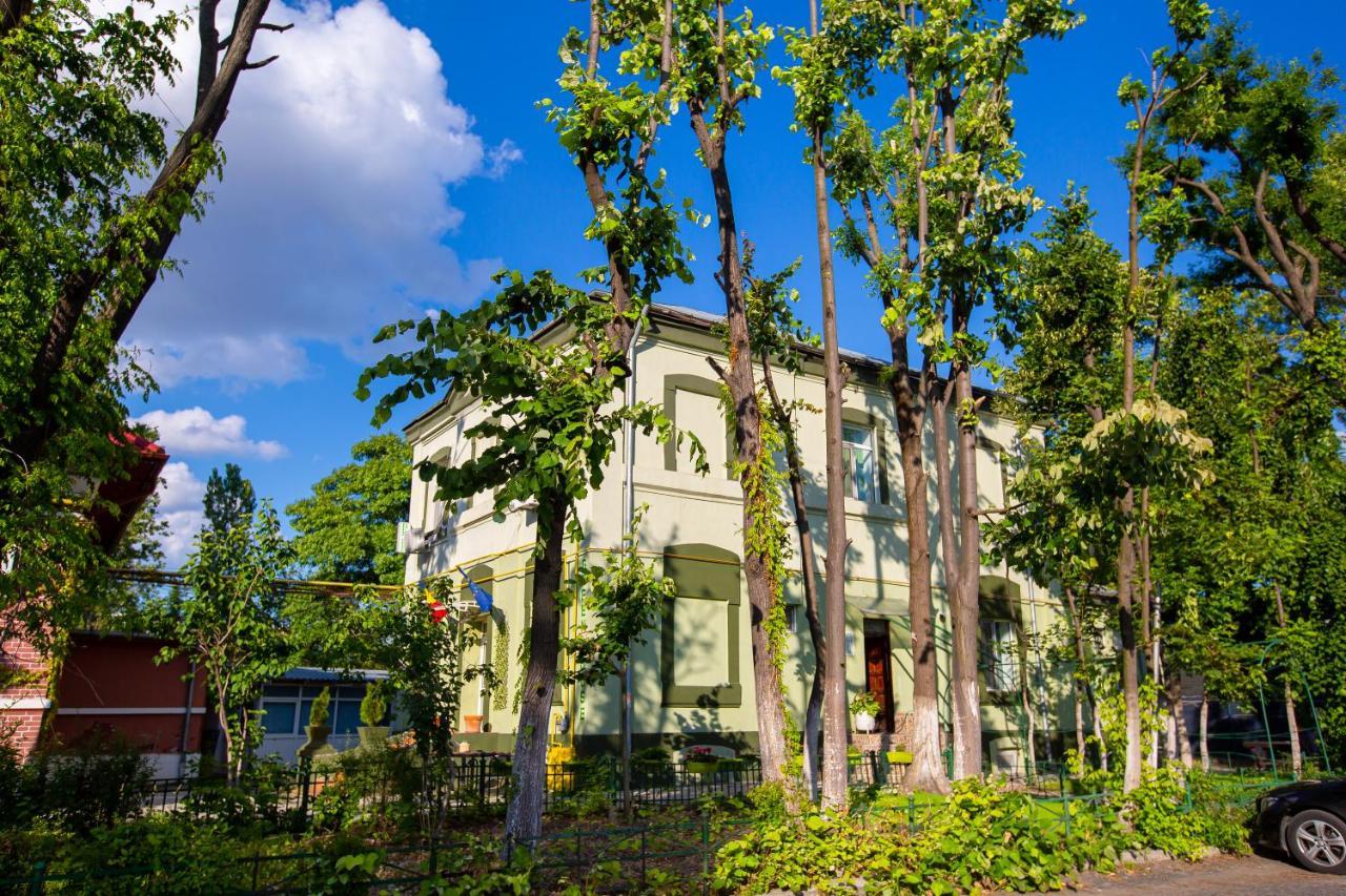 Green House Bucharest Luaran gambar