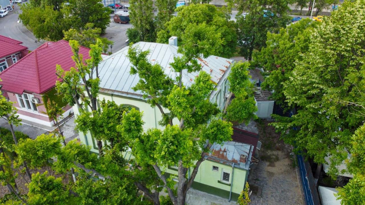 Green House Bucharest Luaran gambar